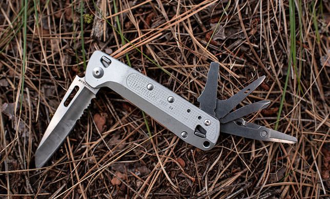 Ніж-мультитул Leatherman Free K4x Silver