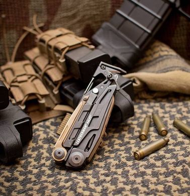 Мультитул Leatherman MUT Black, чехол Molle коричневый
