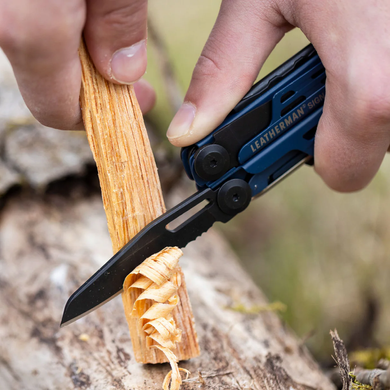 Мультитул Leatherman Signal Nocturnal, нейлоновий чохол
