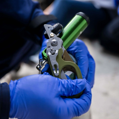 Ножиці Leatherman Raptor Rescue Woodland, utility чохол