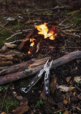 Мультитул Leatherman Signal, синтетический чехол, подарочная коробка