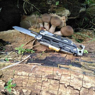 Мультитул Leatherman Signal, картонная коробка
