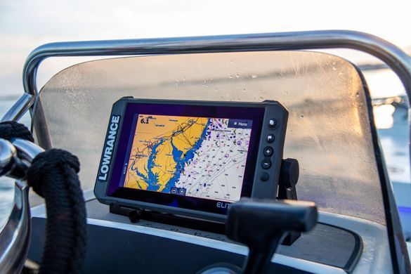 Ехолот-картплоттер Lowrance Elite FS 9 без датчика