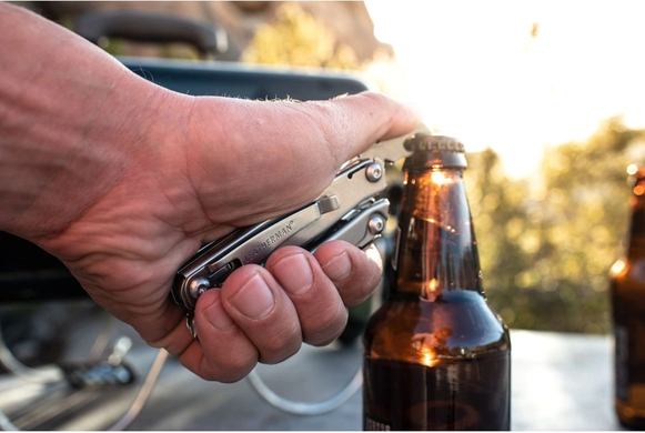Мультитул Leatherman REV, синтетичний чохол