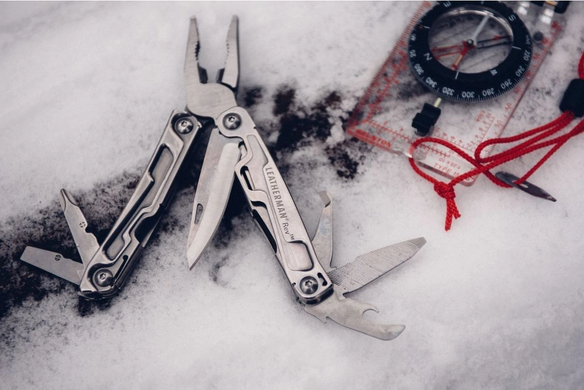 Мультитул Leatherman REV, синтетичний чохол