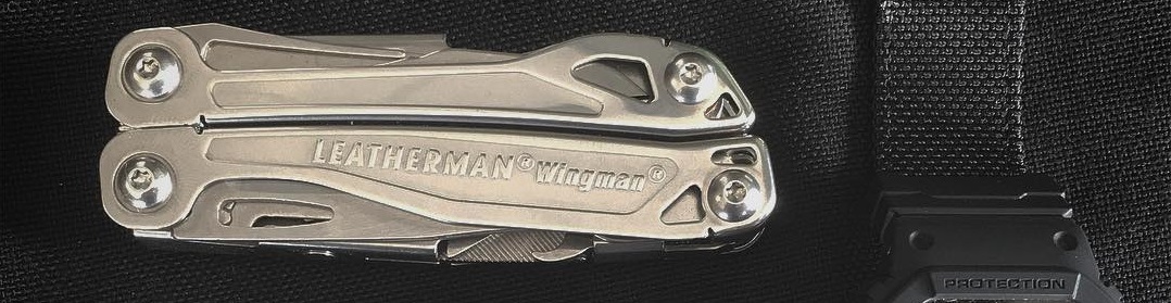 Мультинструмент Leatherman Wingman з пилкою, лінійкою, викруткою для плоского шліцю, ножем для відкриття коробок, відкривалкою для пляшок, консервним ножем та лезом для видалення ізоляції